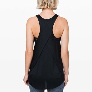 Lululemon BLACK Essential PLEATED Tank Top Women's Size 8